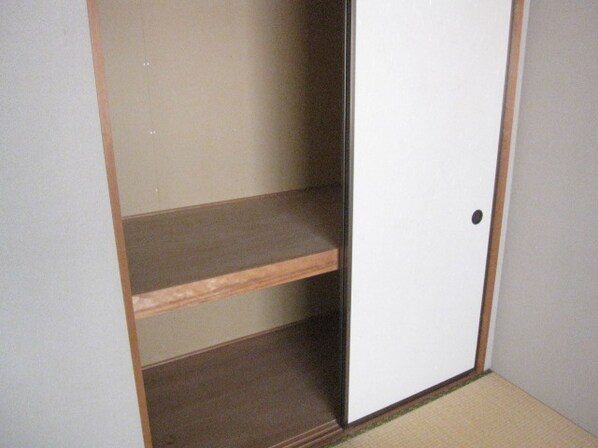 クレスト安室の物件内観写真